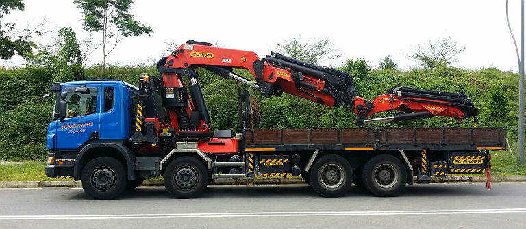 lorry crane