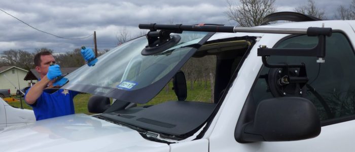 Tips On How To Determine When Do You Need To Replace Your Windshield